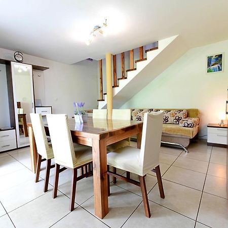 Apartman Leona Rakovica Luaran gambar